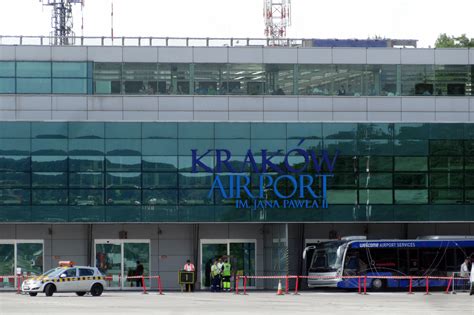 brno krakov|How to get from Brno to Kraków by bus, train, car or plane